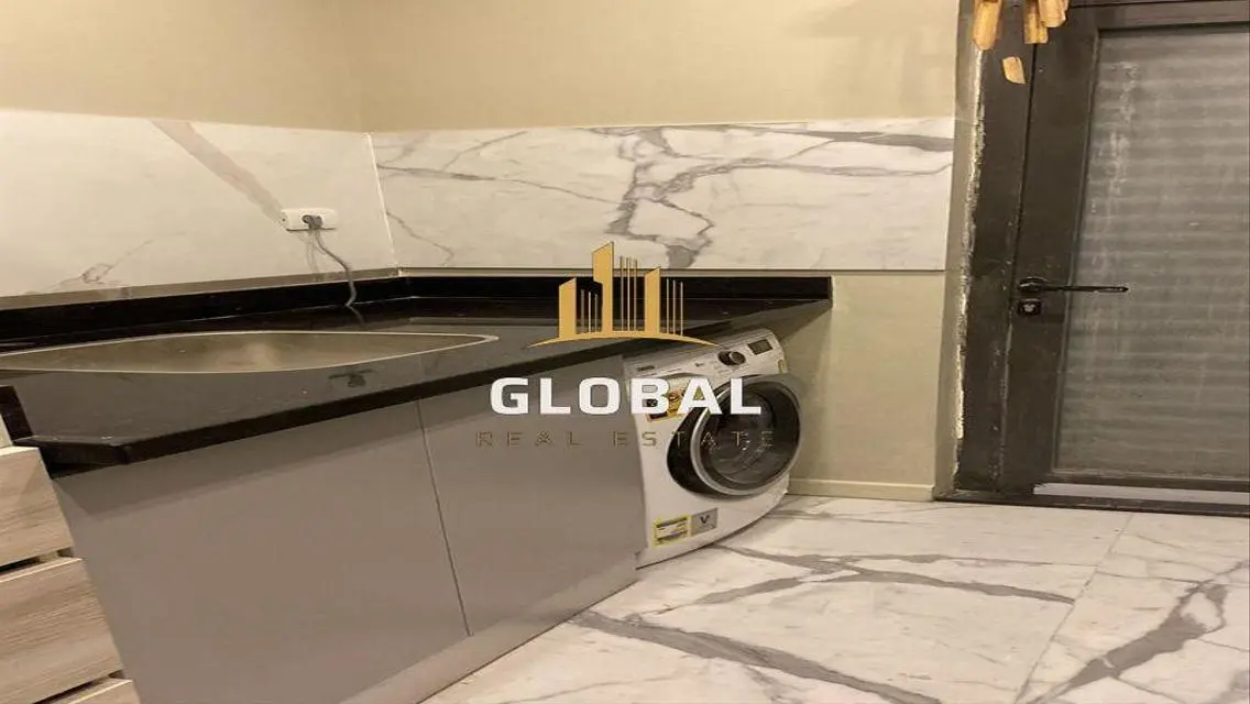 Luxury Lake View Apartment - 50,000 EGP