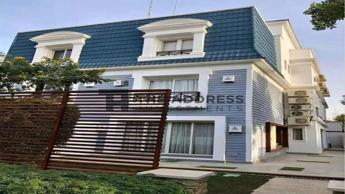 فيلا اربع غرف موقع مميز 10% تسهيلات تصل 7 سنوات