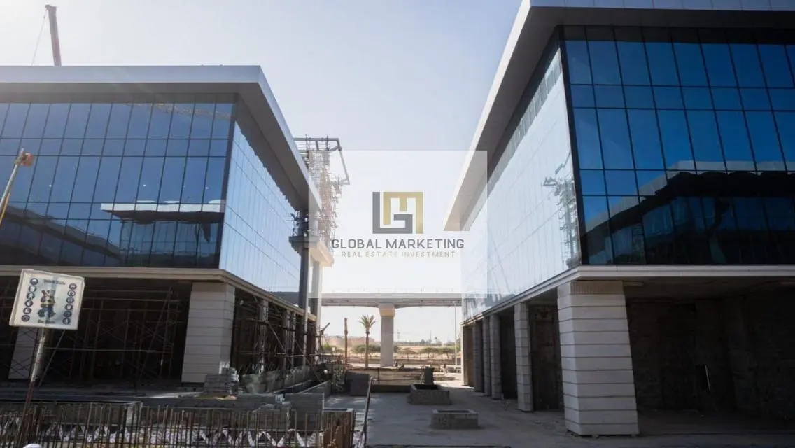 For Rent a Full Floor 2200 m in Golden Gate