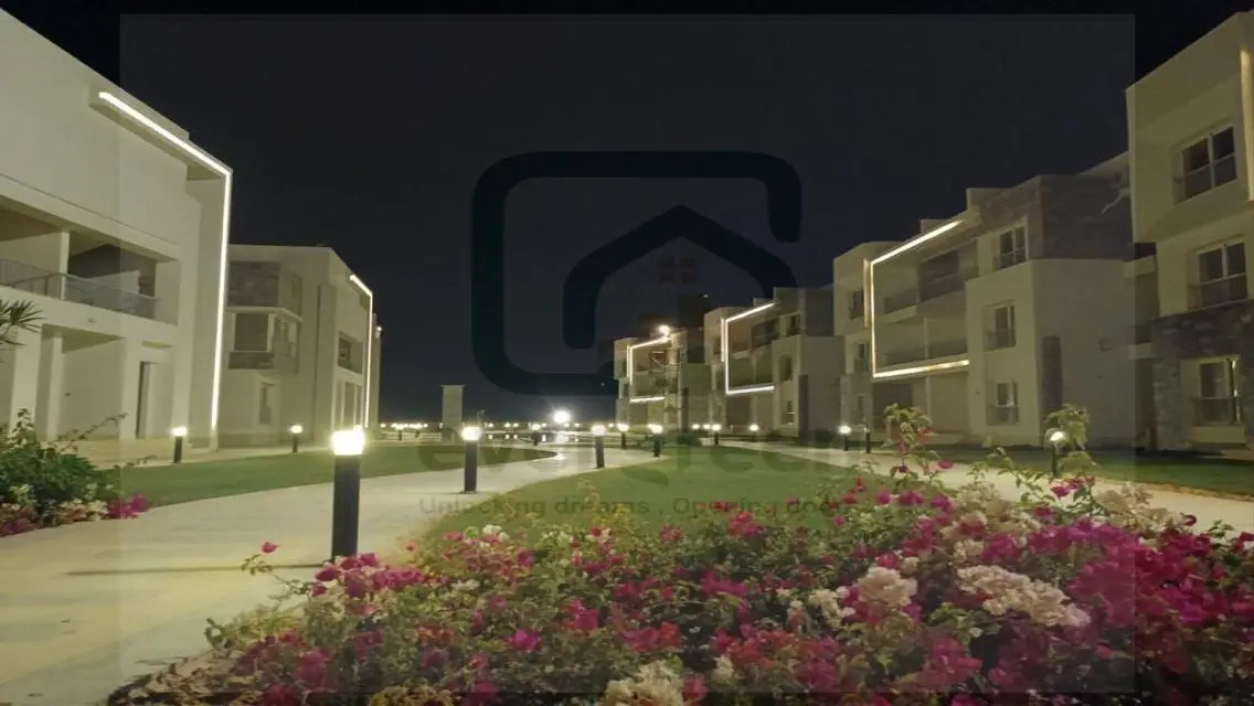 شاليه استلام فوري في سي فيو راس الحكمة تقسيط علي6س