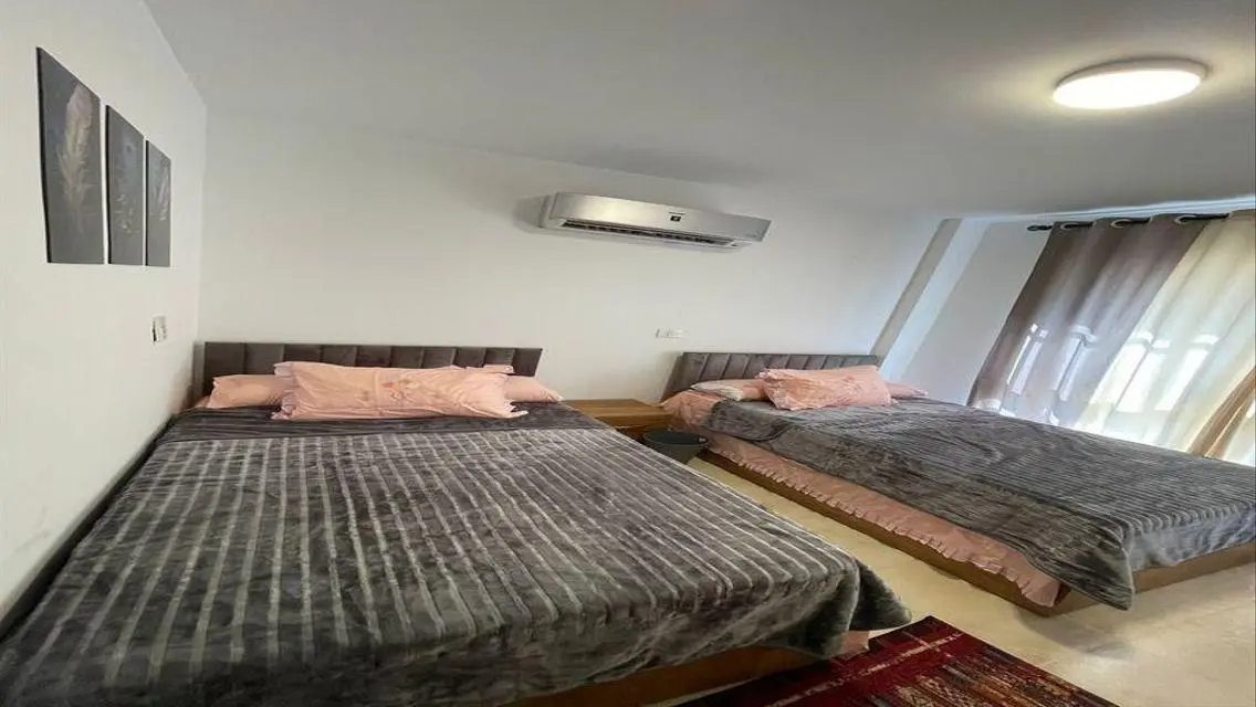 شقة للبيع في مدينتي B12بجانب 92م الخدمات حجز2023