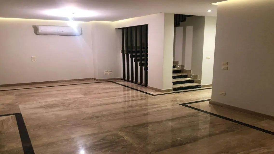 Townhouse villa attractive price in Mivida Comound