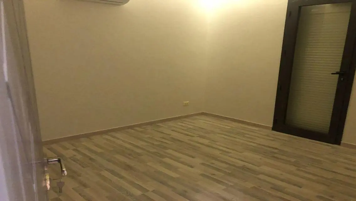 Townhouse villa attractive price in Mivida Comound