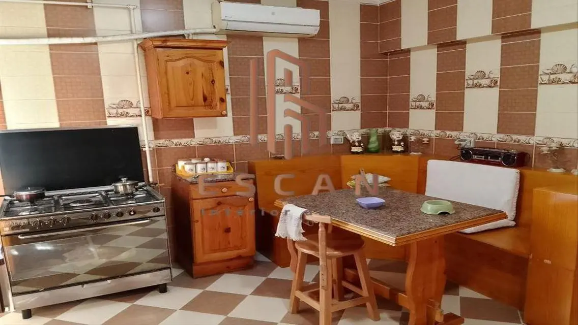 شقة للبيع فى الرحاب تشطيبات خاصة بالقرب من الخدمات