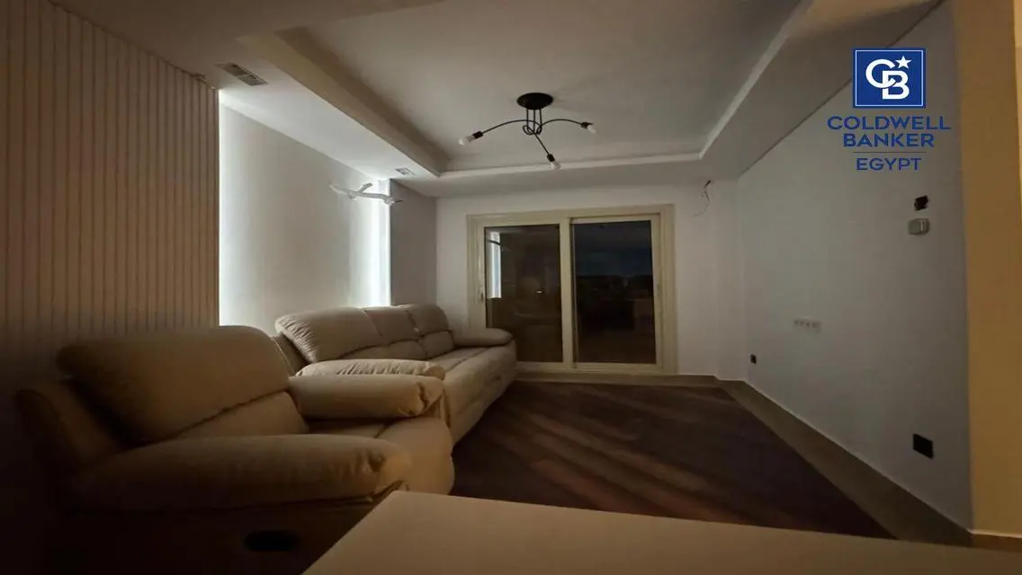 Studio Prime location For Sale In stone Residence