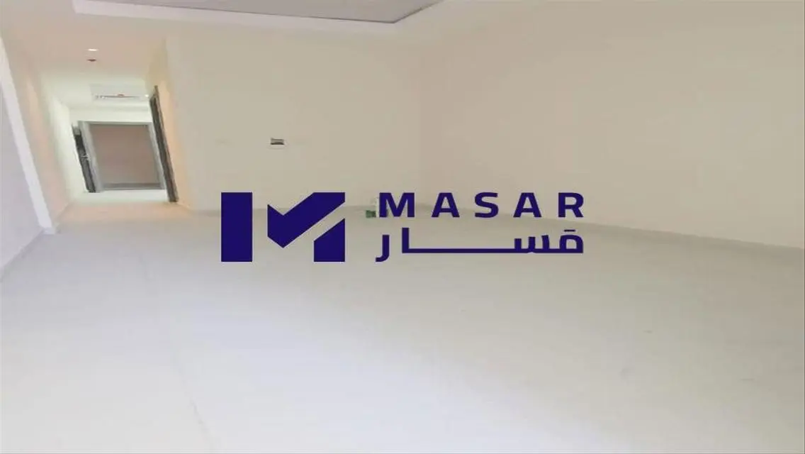 عيادة طبية للبيع تشطيب كامل بالتكييفات