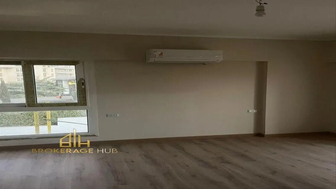 Apartment for rent in a location Mountain v iCity