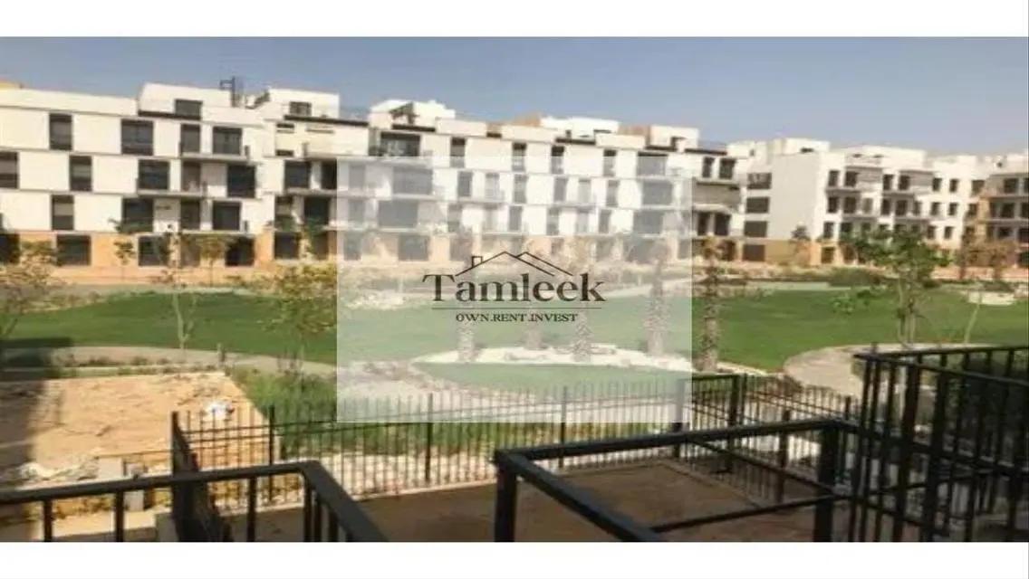 luxurious penthouse for sale Courtyard SODIC West