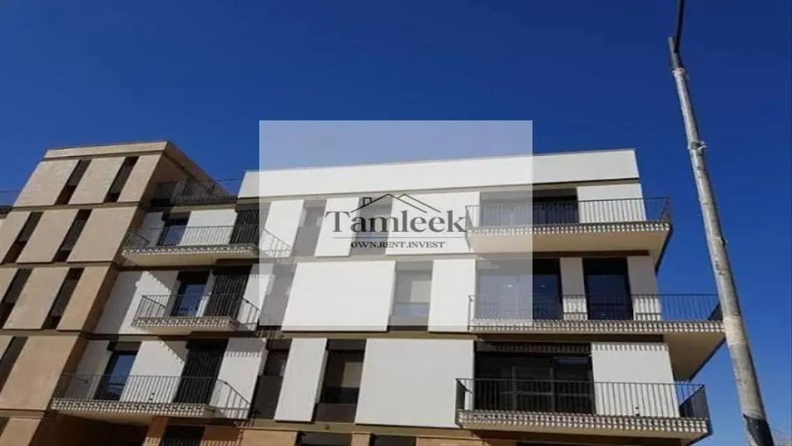 luxurious penthouse for sale Courtyard SODIC West