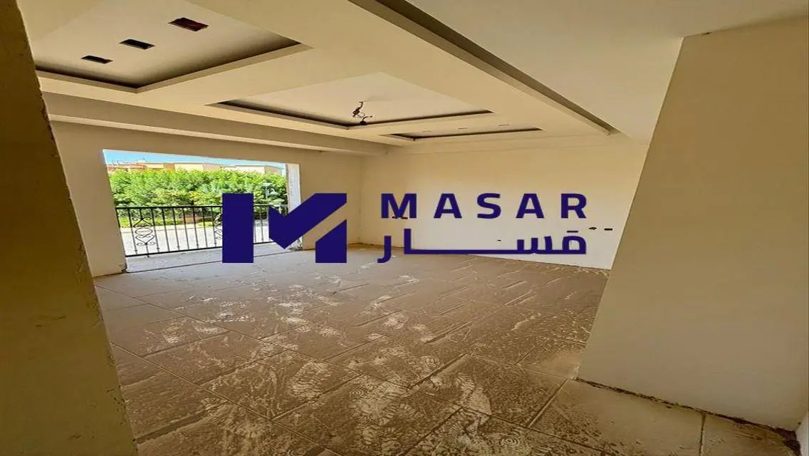 Twin house for sale in a prime location with