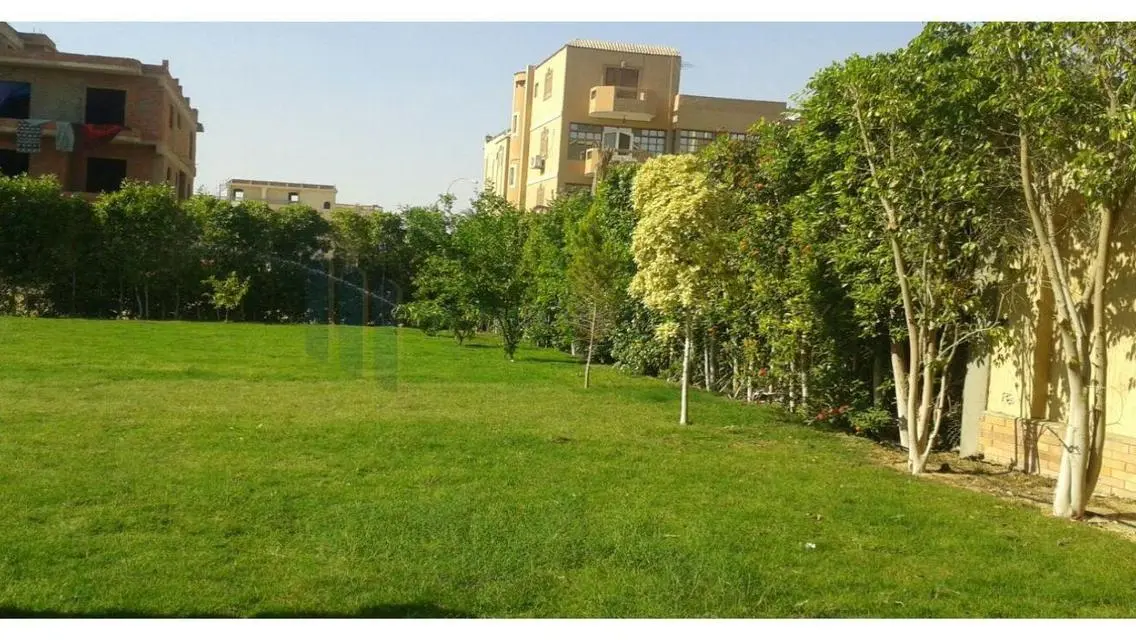 فيلا فاخرة مع حديقة خاصة ومسبح خاص