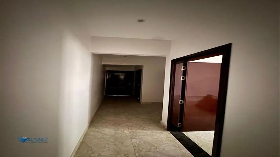 شقة فاخرة للبيع في موقع متميز