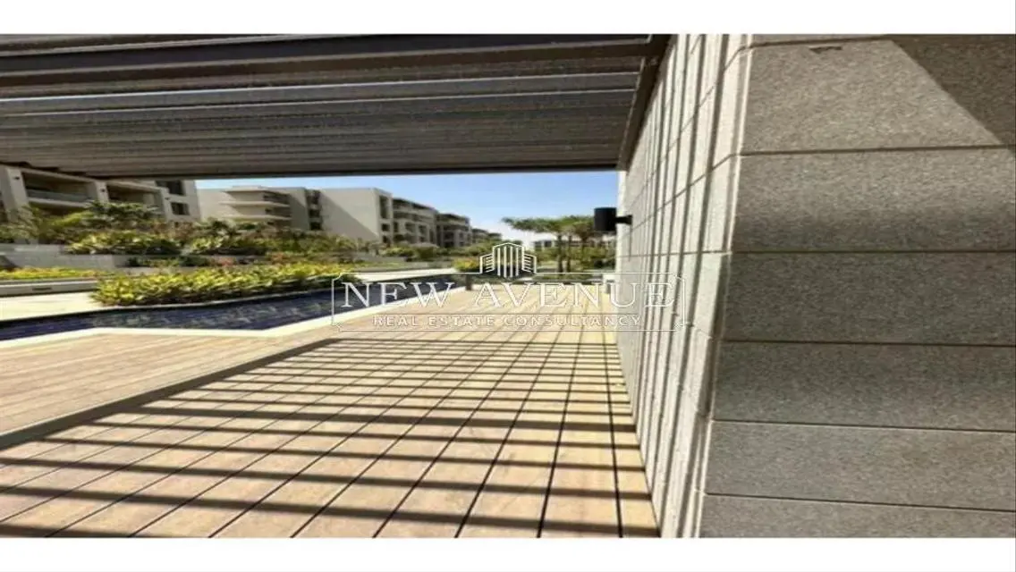 prime location with biggest garden in the project
