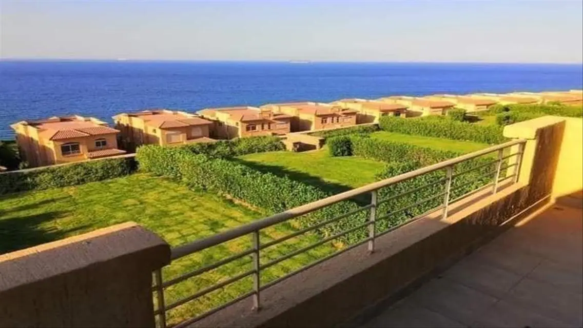 Luxury Villa with Private Garden and Shared Pool