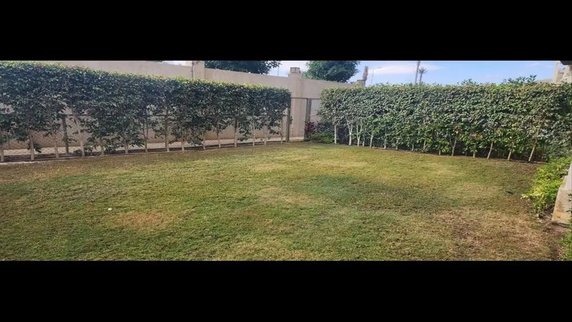 شقة للبيع  في فيفث سكوير ( المراسم )