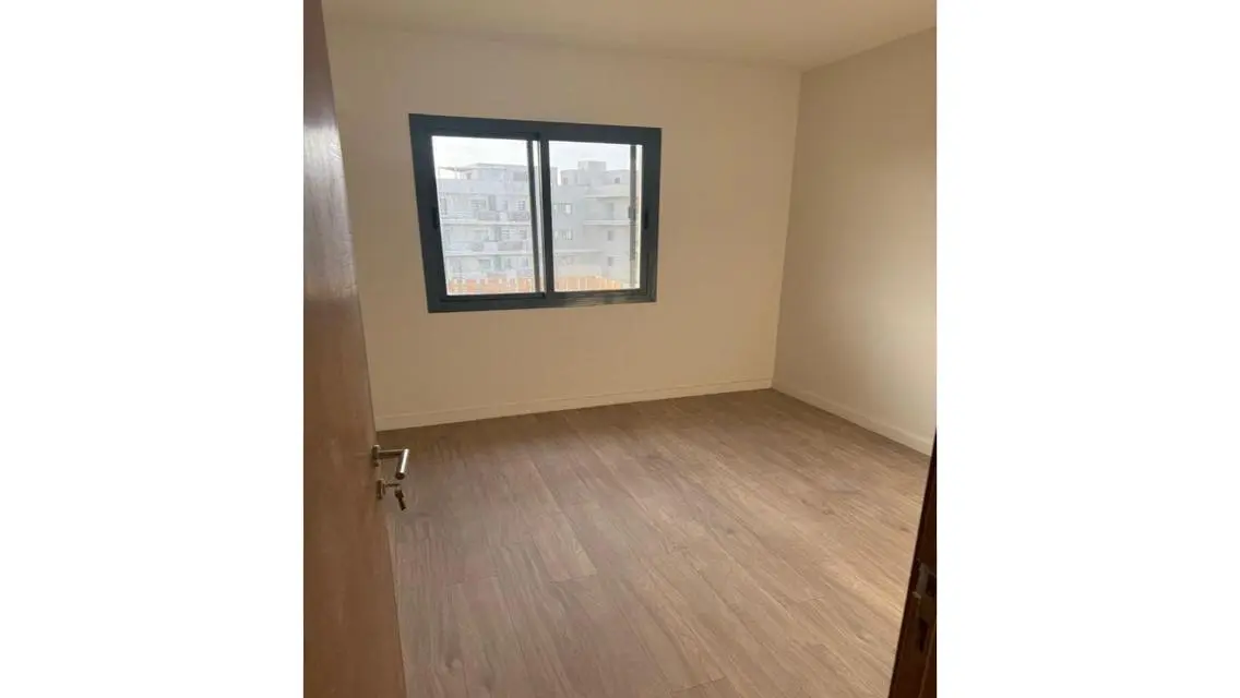 Apartment For Rent in Villette , Semi Furnished