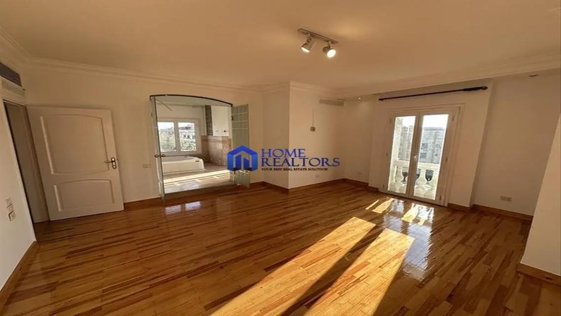 Lovely Penthouse 3 Floors 4 Rent At Maadi Sarayat
