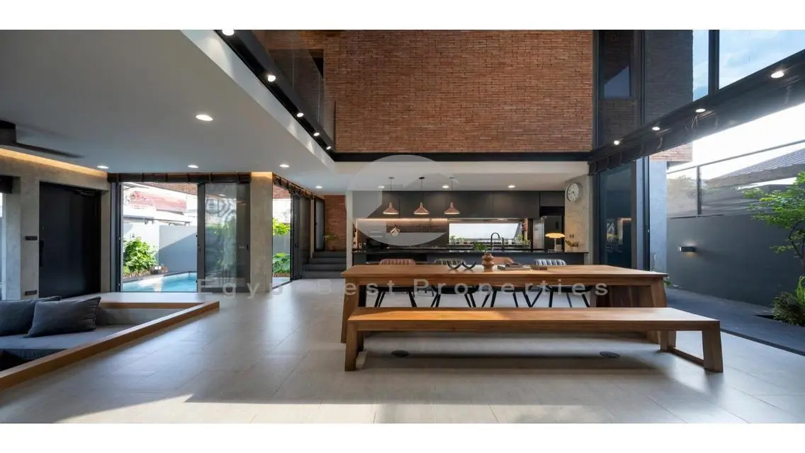 TownHouse In HydePark New Launch In NewCairo 10Y