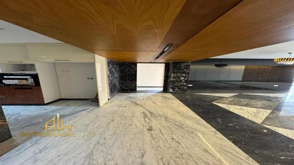 Apartment with Kitchen and ACs rent in Hyde park