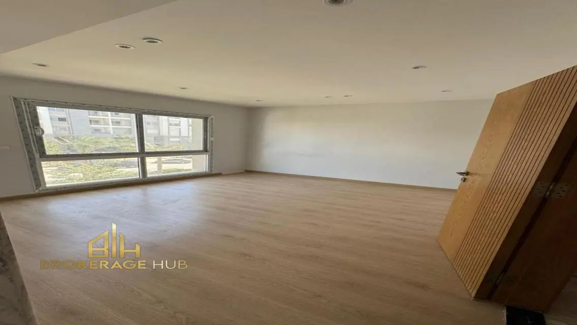 Apartment with Kitchen and ACs rent in Hyde park