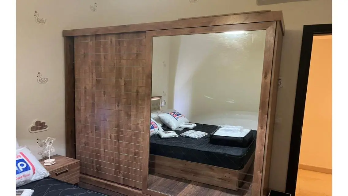 Luxury Apartment with Private Garden and Shared Gym in the Heart of the City