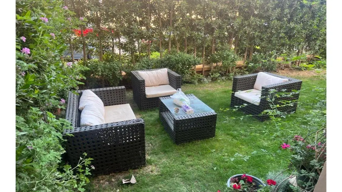 Luxury Apartment with Private Garden and Shared Gym in the Heart of the City