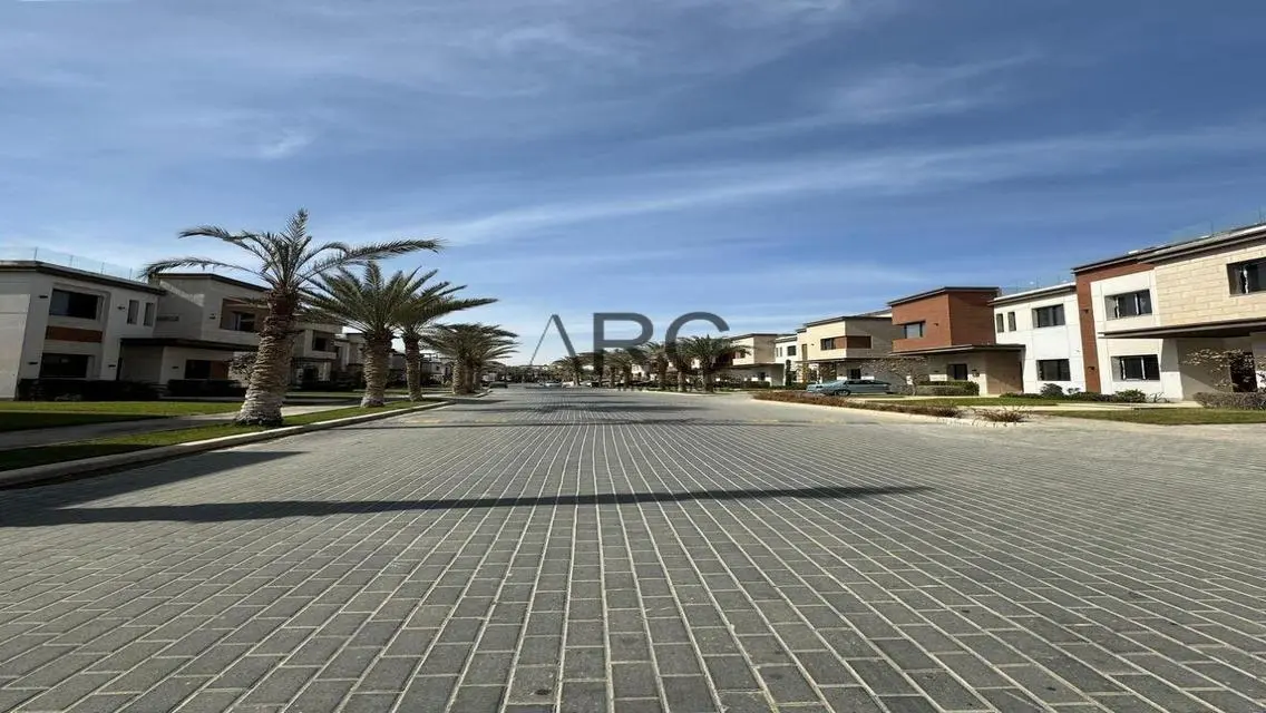 ستاندالون فيلا 426 متر برايم لوكيشن بحري مقدم 5%