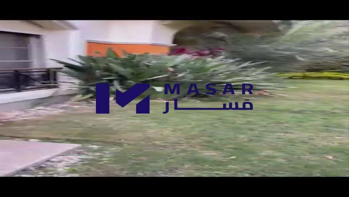 فيلا للبيع في القاهره الجديده موقع مميز