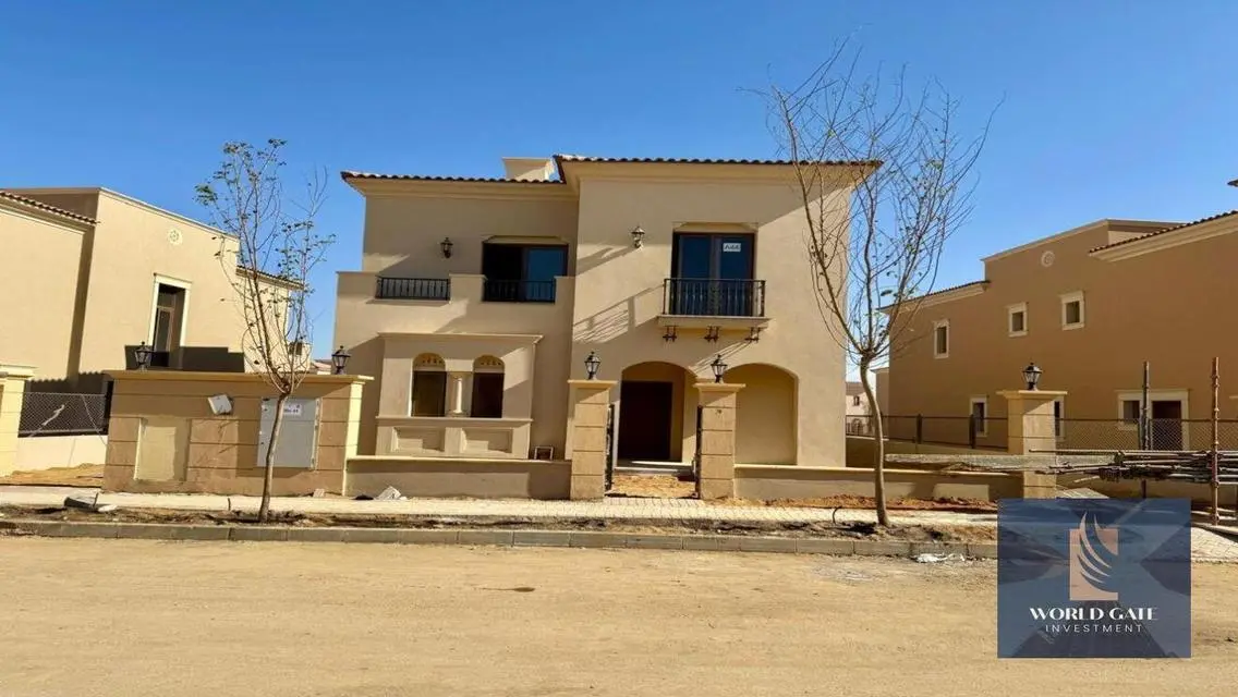Luxury Apartment with Maid's Room - 470 sqm