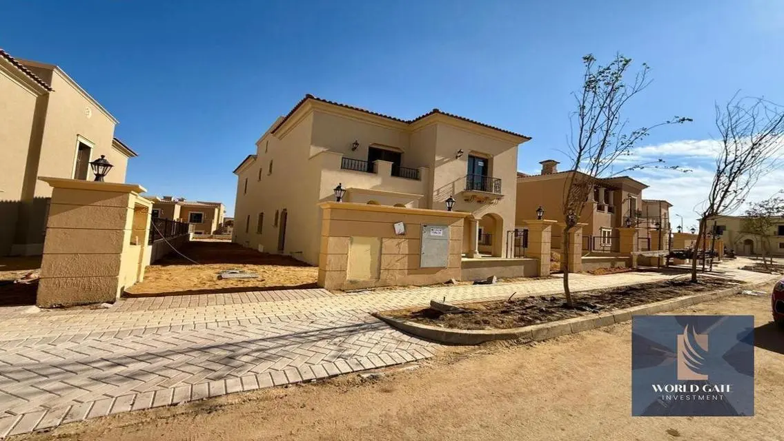 Luxury Apartment with Maid's Room - 470 sqm
