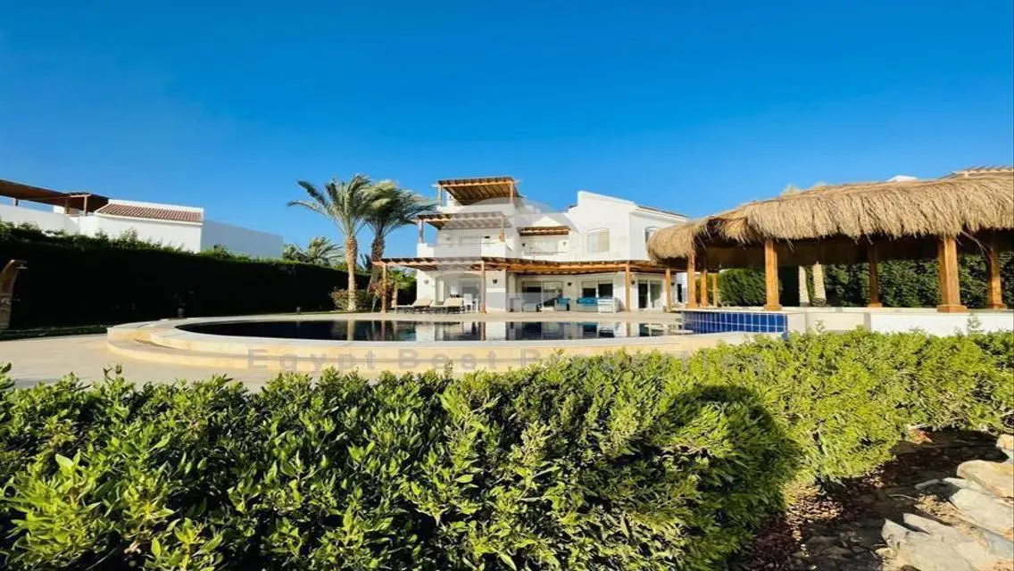 now : villa in gouna ready to move sea view ..!!