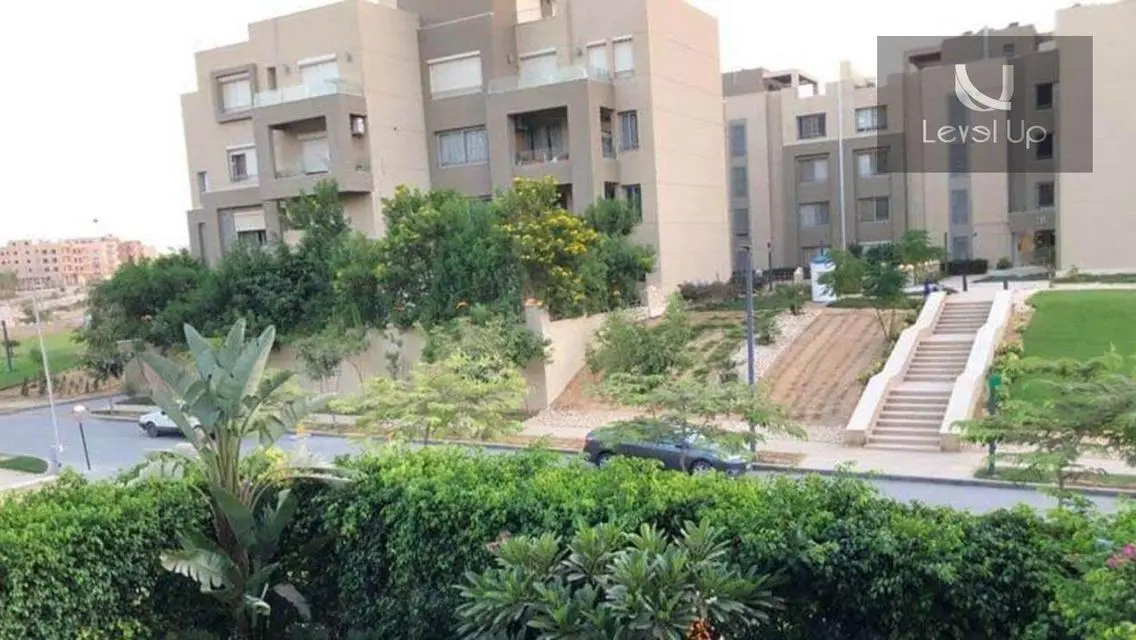 Penthouse for sale, immediate sale in Village Gate