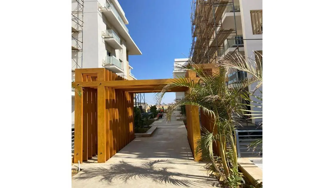 For sale, a ground floor apartment with a garden