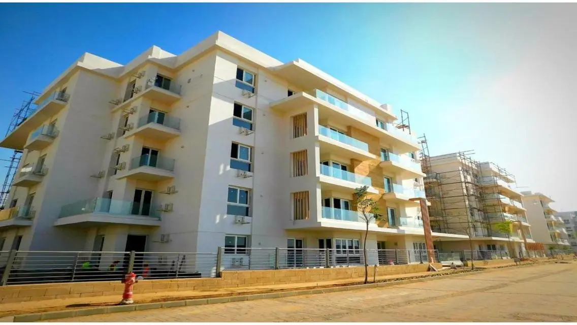 For sale, a ground floor apartment with a garden