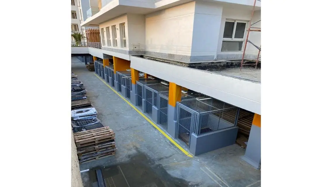 For sale, a ground floor apartment with a garden