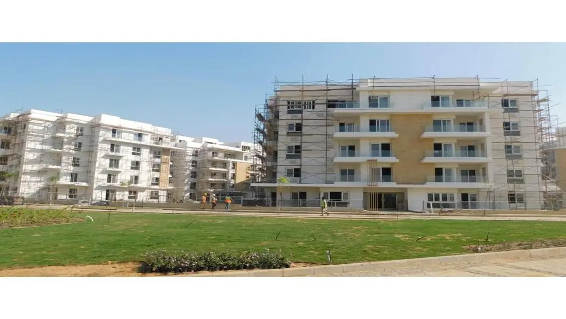 For sale, a ground floor apartment with a garden