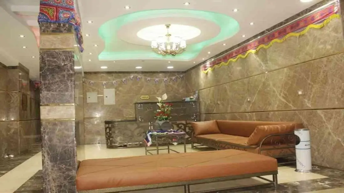 شقة للبيع في كمبوند الياسمين بجوار المهندسين والكو