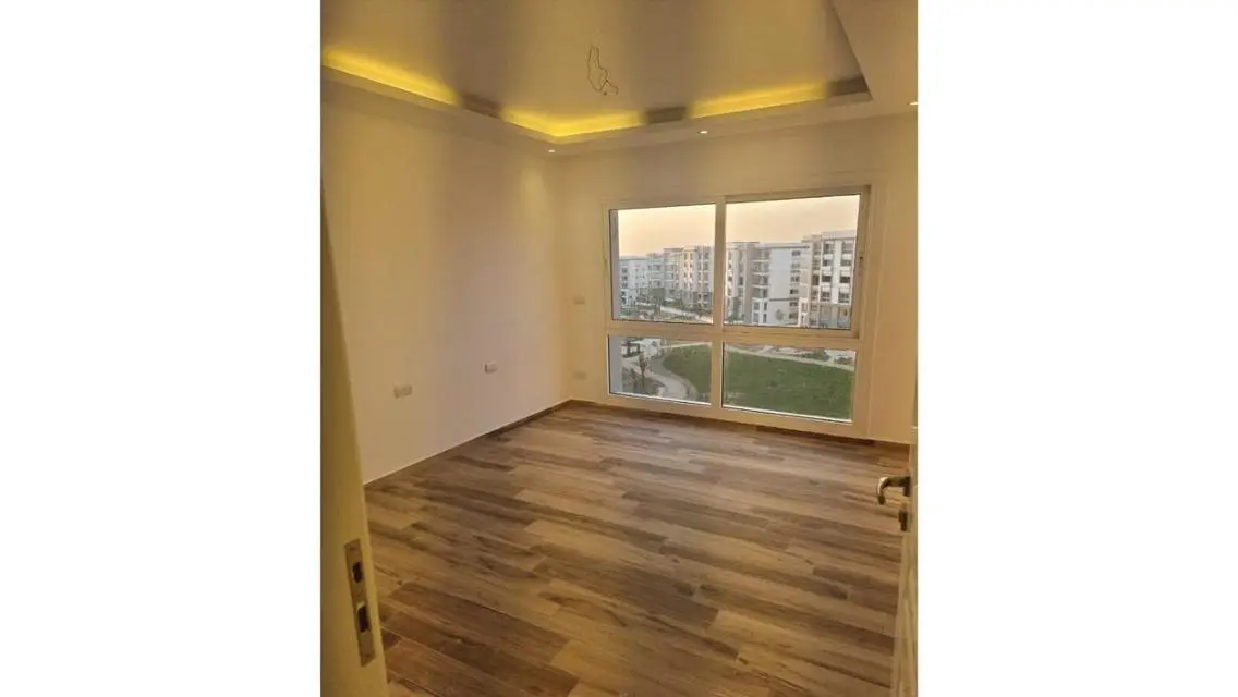 Apartment for Rent in hydepark fully finished