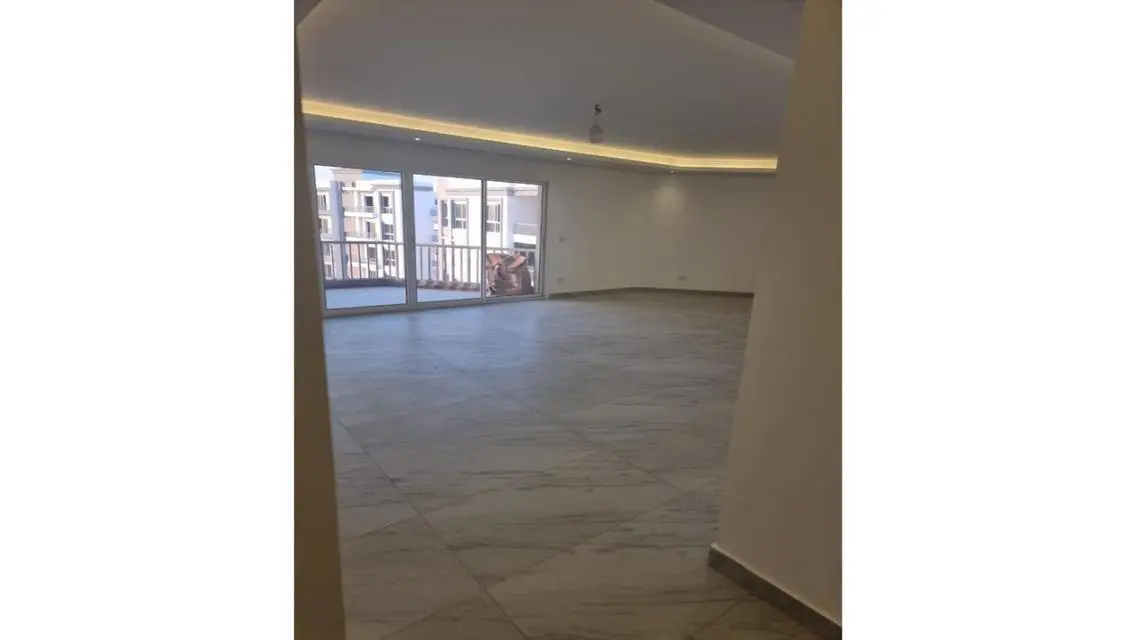 Apartment for Rent in hydepark fully finished