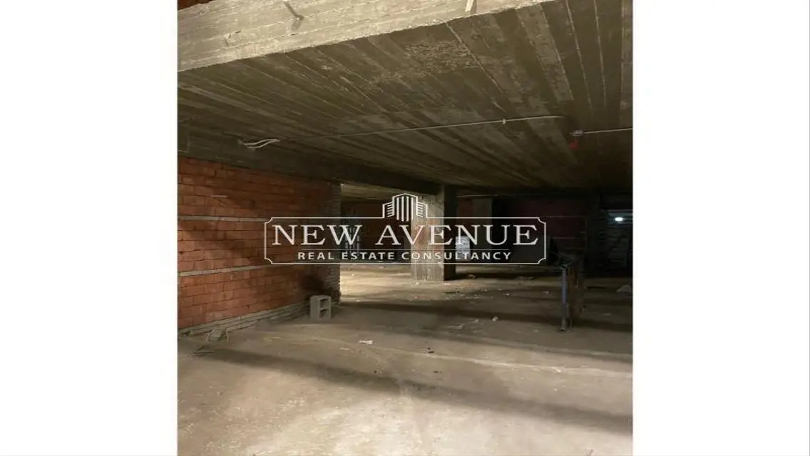Duplex Retail Unit For Sale at Degla Maadi