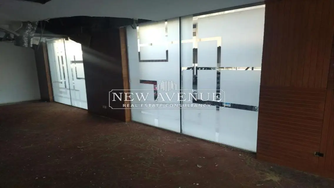 Retail For rent 1200 sqm direct on Nile river