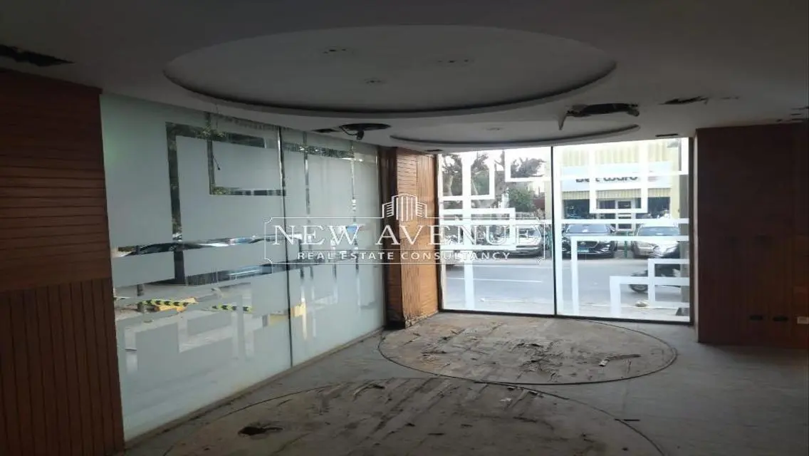 Retail For rent 1200 sqm direct on Nile river