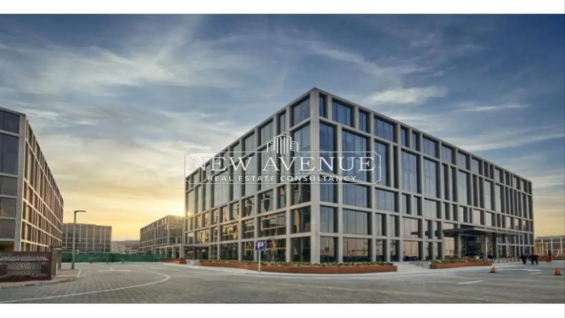 Fully Finished Office 96 sqm for Rent in CFC