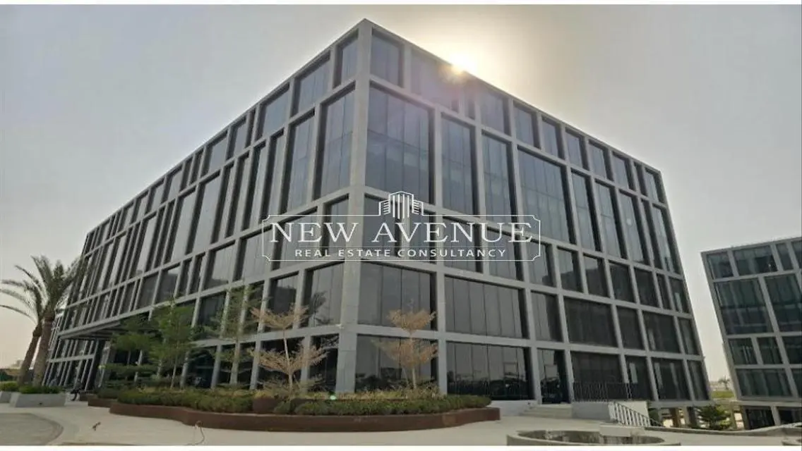 Fully Finished Office 96 sqm for Rent in CFC