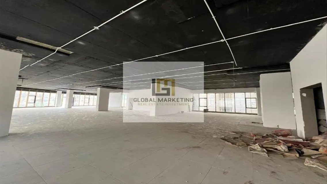 Excellent Apartment for Sale - 3500 Square Meters - Special Offer