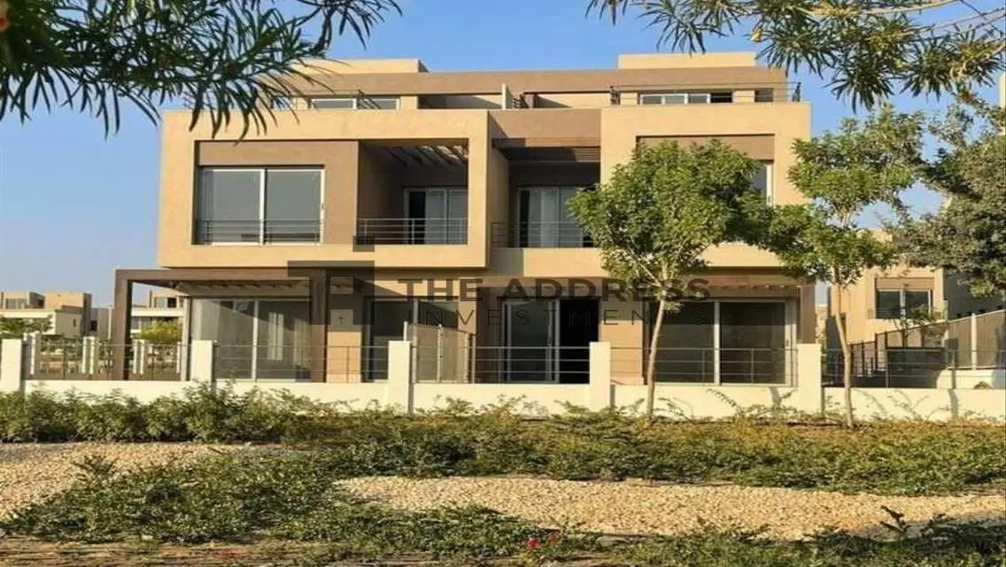 Townhouse + private garden 10% installments 7 yrs