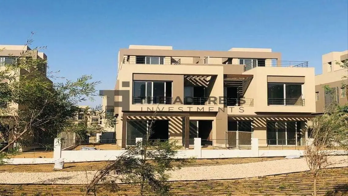 Townhouse + private garden 10% installments 7 yrs