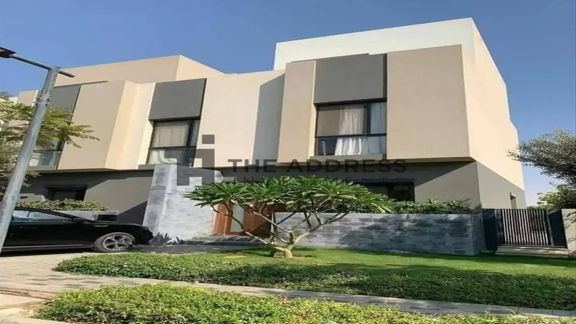 Townhouse + private garden 10% installments 7 yrs