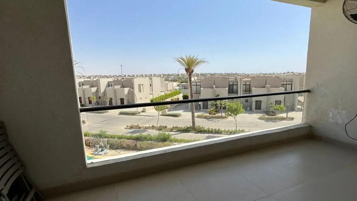 شاليه في ازها السخنة للبيع 