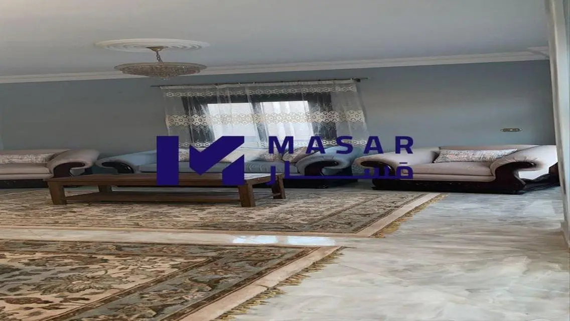 * فرصة رائعة للعيش في أفضل المواقع في التجمع الأول